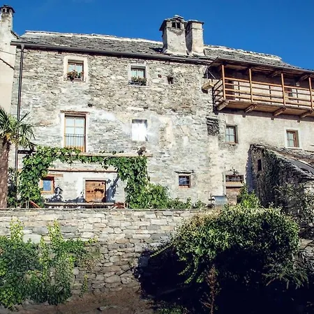 Lägenhet Antica Casa Rivoira Ciliegio